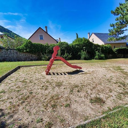 Idealement Situe, Spacieux Et Agreable, Parking Gratuit Et Classe 3 Etoiles Манд Екстер'єр фото